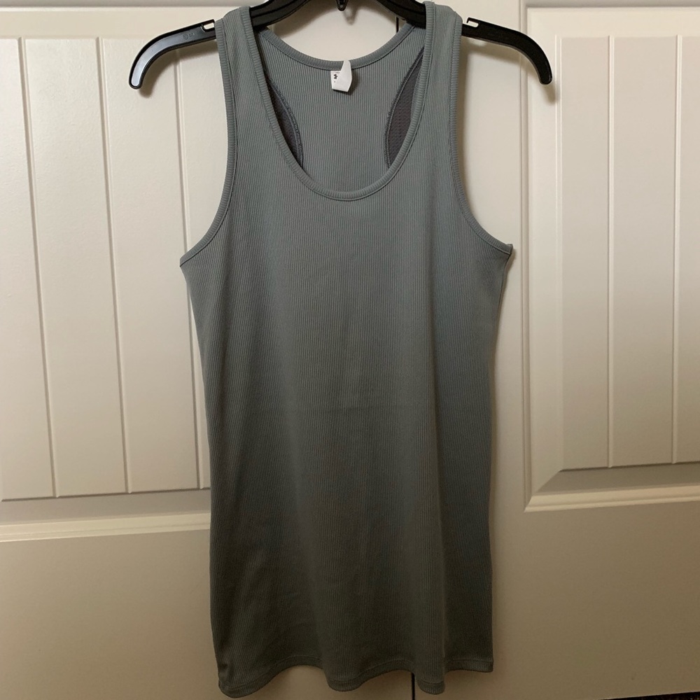 UA heat gear tank